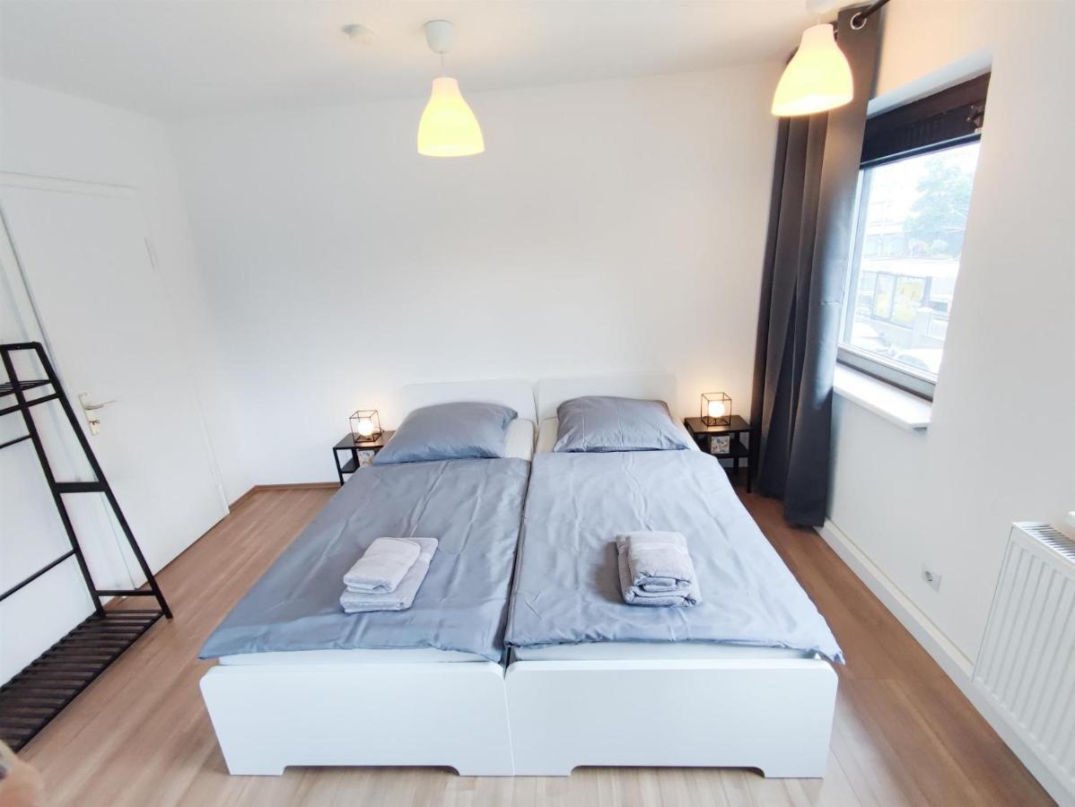 Apartament Alfa 4zw Lage Berliner Platz Max 8 Personen Netflix Kueche Wm L 4br 7 Beds 8 People L Fully Equipped Kitchen & Bathroom *