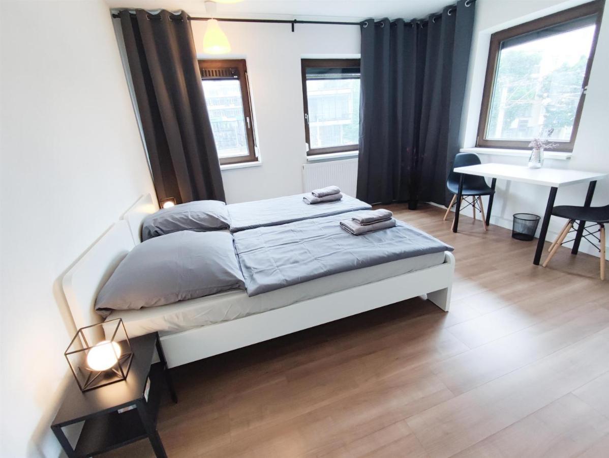 4zw In Bester Lage Am Berliner Platz Für Max. 6 Personen Apartment Stuttgart